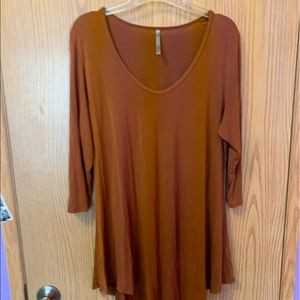 Loose fitting top